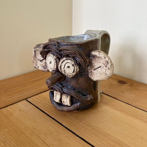 Ugly Face Buck Tooth Stoneware Mug Ceramic Pottery Cup with Handle 4" tall - Picture 1 of 8